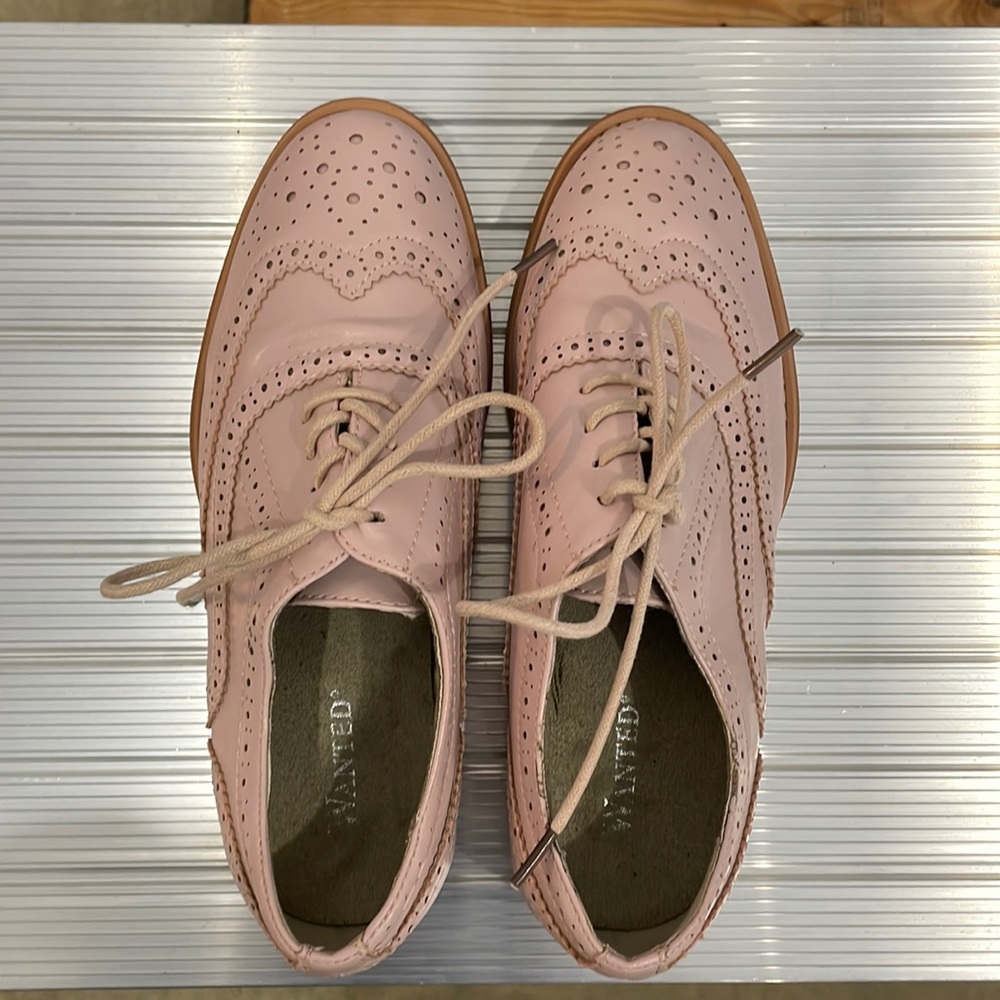 Wanted Pink Shoes (Size Women 6.5)